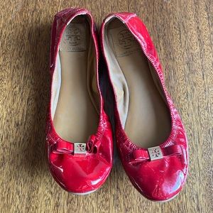 Tory Burch Romy Flats, cranberry size 10